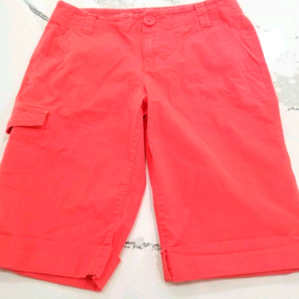 DKNY Jeans Women's Cargo Shorts Size 2